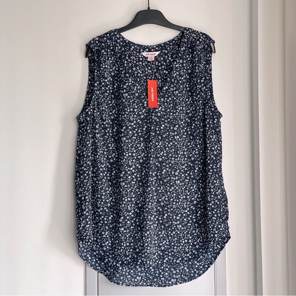 💗 NWT JOE FRESH Navy Floral Sleeveless Blouse